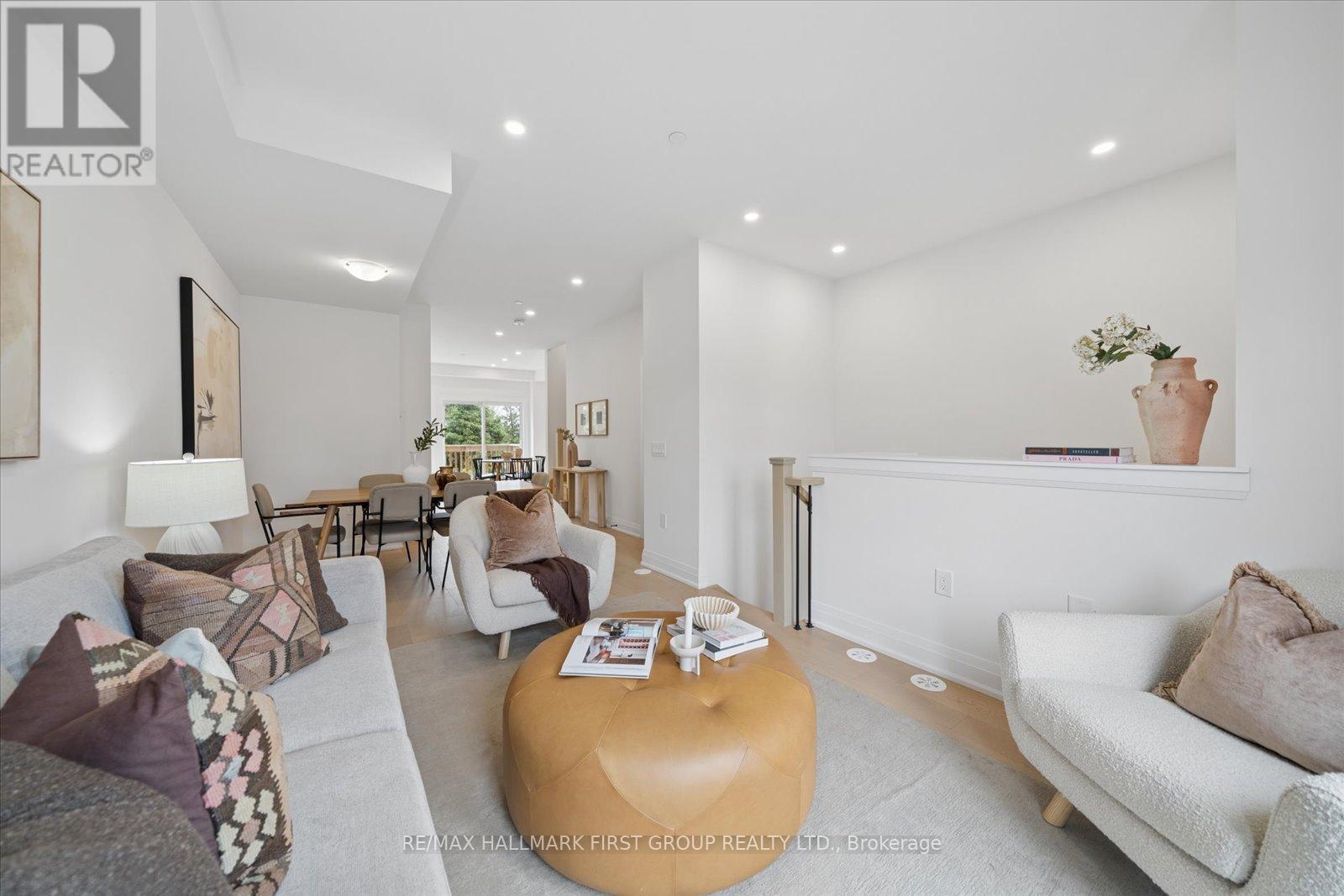 59 Marret Lane, Clarington, Ontario  L1B 0X2 - Photo 3 - E13056976