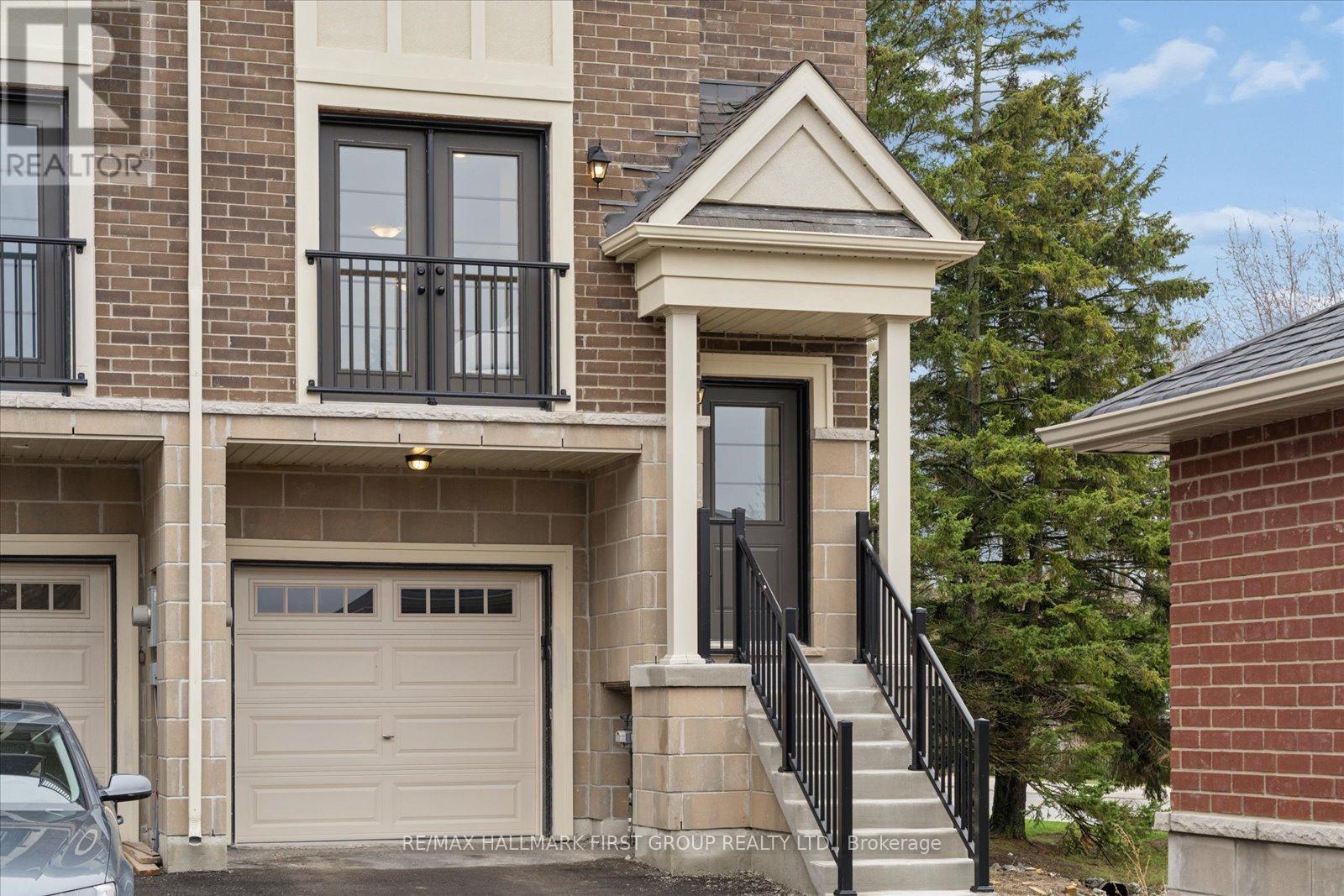 1 Marret Lane, Clarington, Ontario  L1B 0X2 - Photo 2 - E13056980