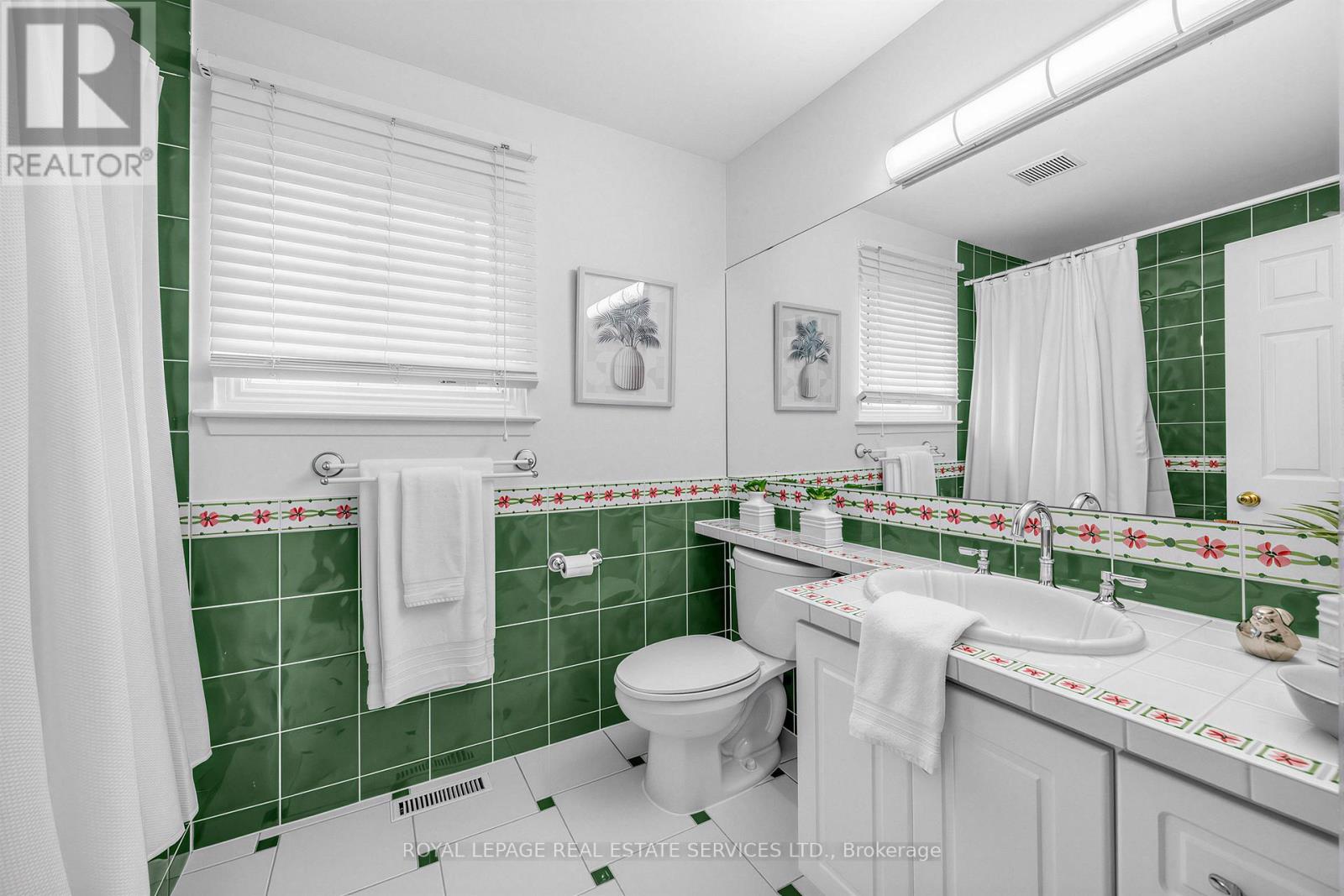 16 Donnacona Crescent, Toronto, Ontario  M1E 3P9 - Photo 17 - E13056994