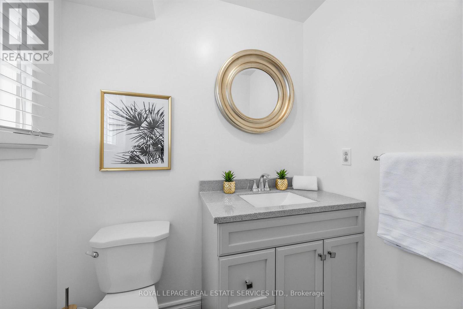 16 Donnacona Crescent, Toronto, Ontario  M1E 3P9 - Photo 9 - E13056994