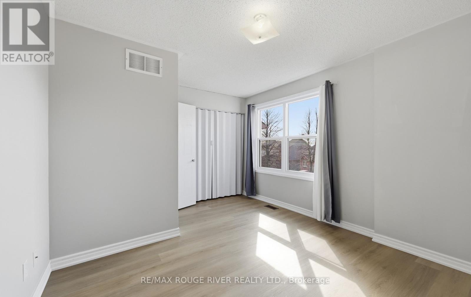 24 Trewin Lane, Clarington, Ontario  L1C 4W9 - Photo 15 - E13057160