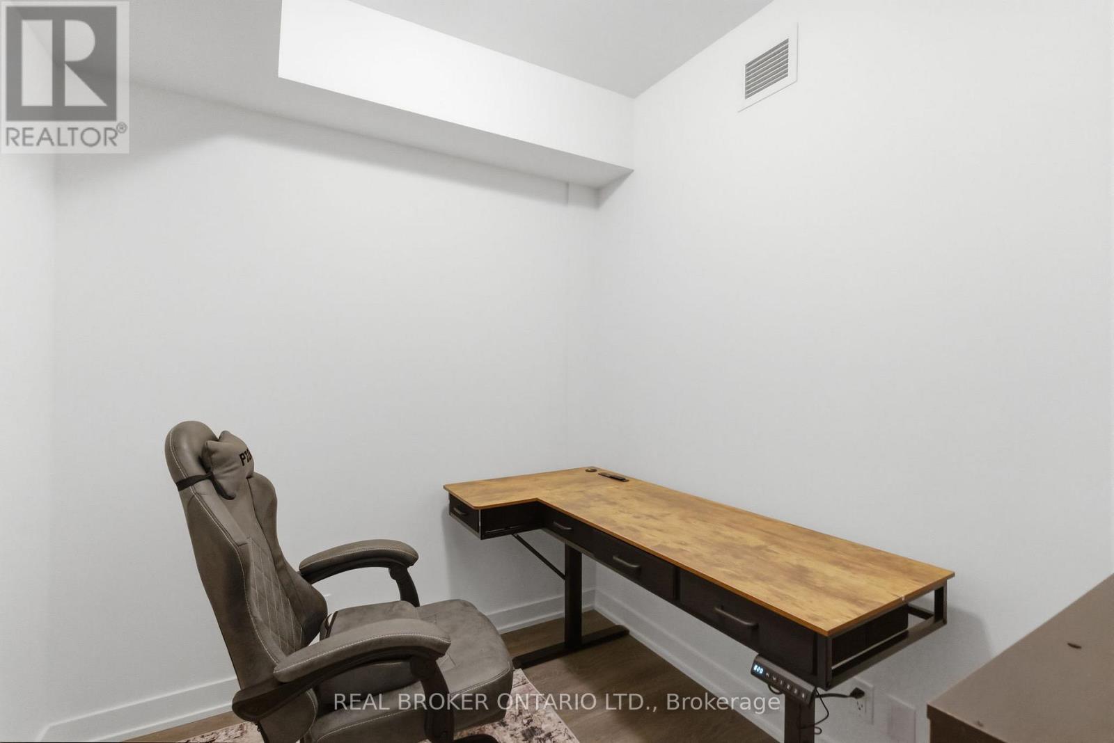 912 - 2 Manderley Drive, Toronto, Ontario  M1N 0C7 - Photo 6 - E13057184