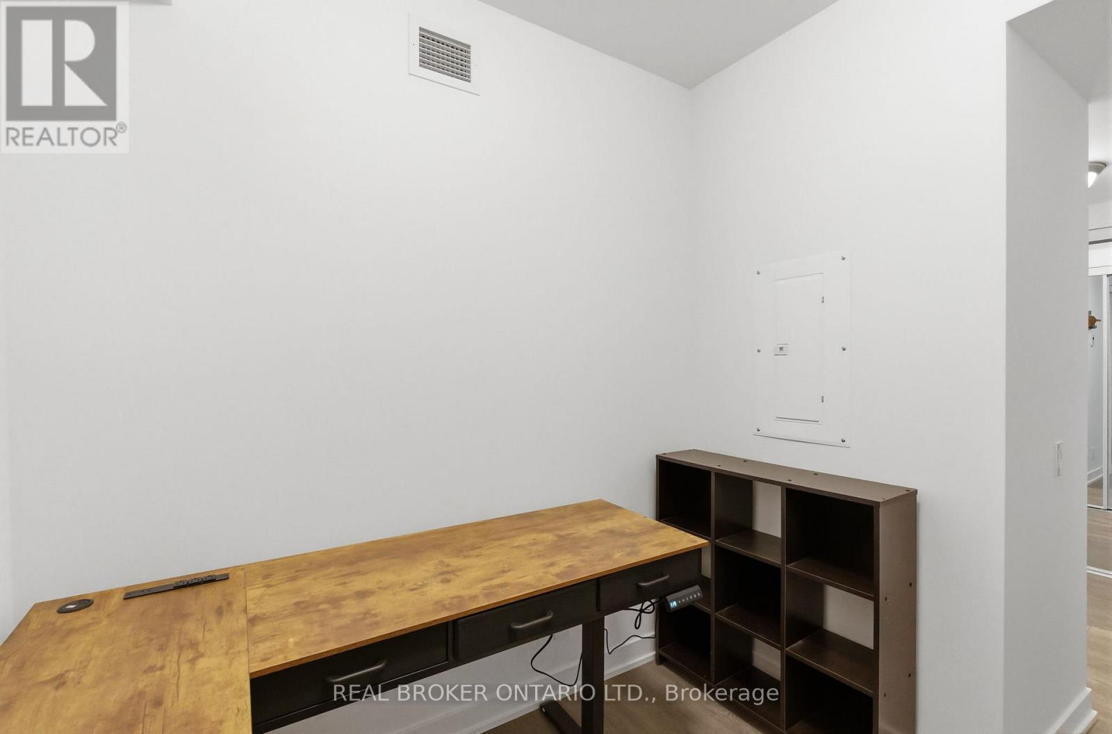 912 - 2 Manderley Drive, Toronto, Ontario  M1N 0C7 - Photo 7 - E13057184