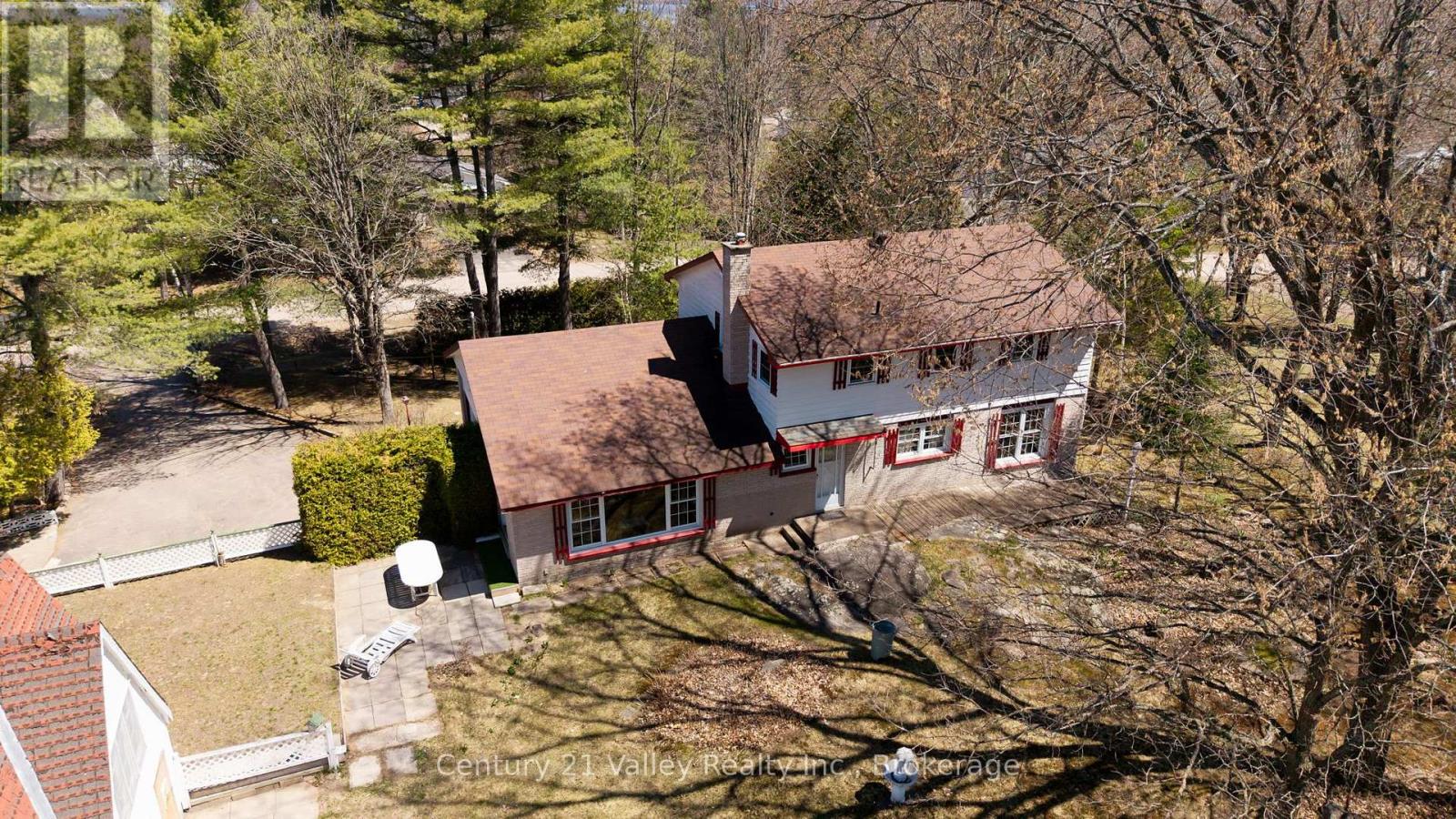 775 Pinegrove Crescent, Petawawa, Ontario  K8A 7E3 - Photo 42 - X12933950