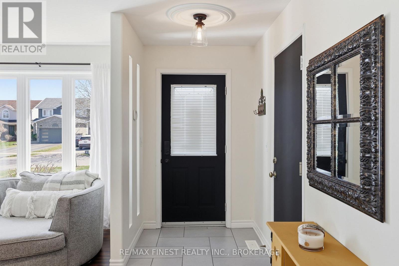 1312 Fisher Crescent, Kingston, Ontario  K7M 8T2 - Photo 5 - X13057014