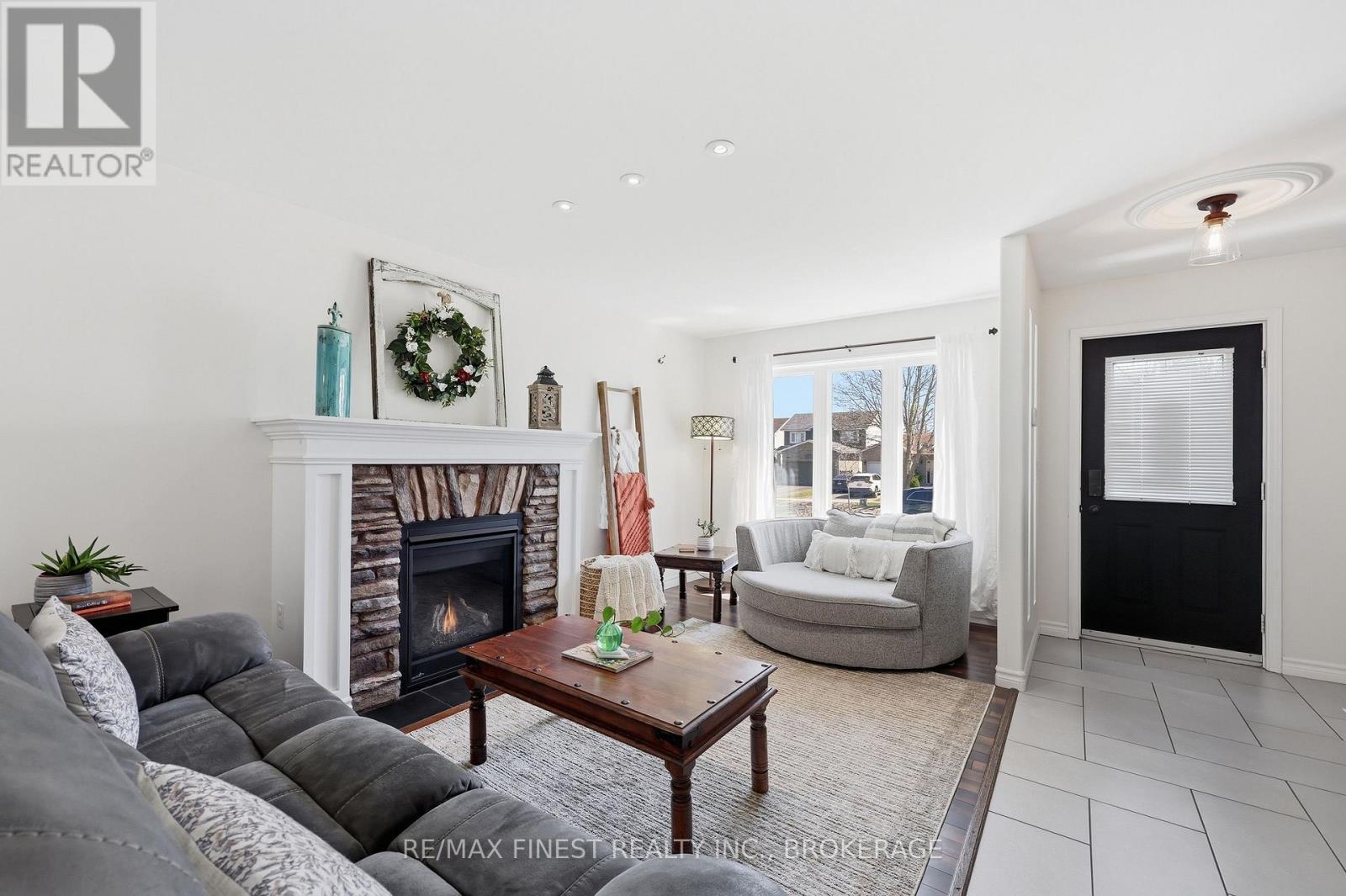 1312 Fisher Crescent, Kingston, Ontario  K7M 8T2 - Photo 9 - X13057014