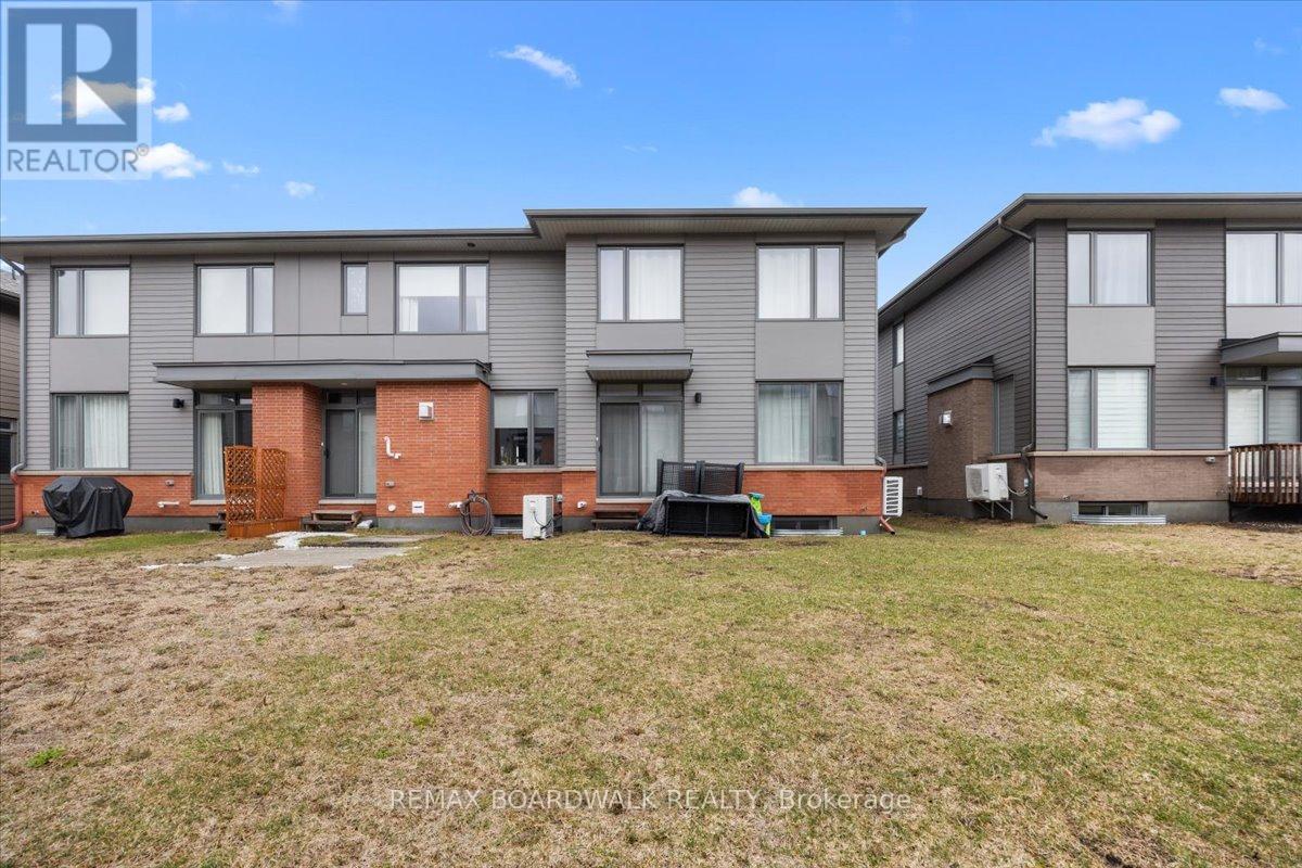 74 Michael Stoqua Street, Ottawa, Ontario  K1K 5A2 - Photo 33 - X13033026