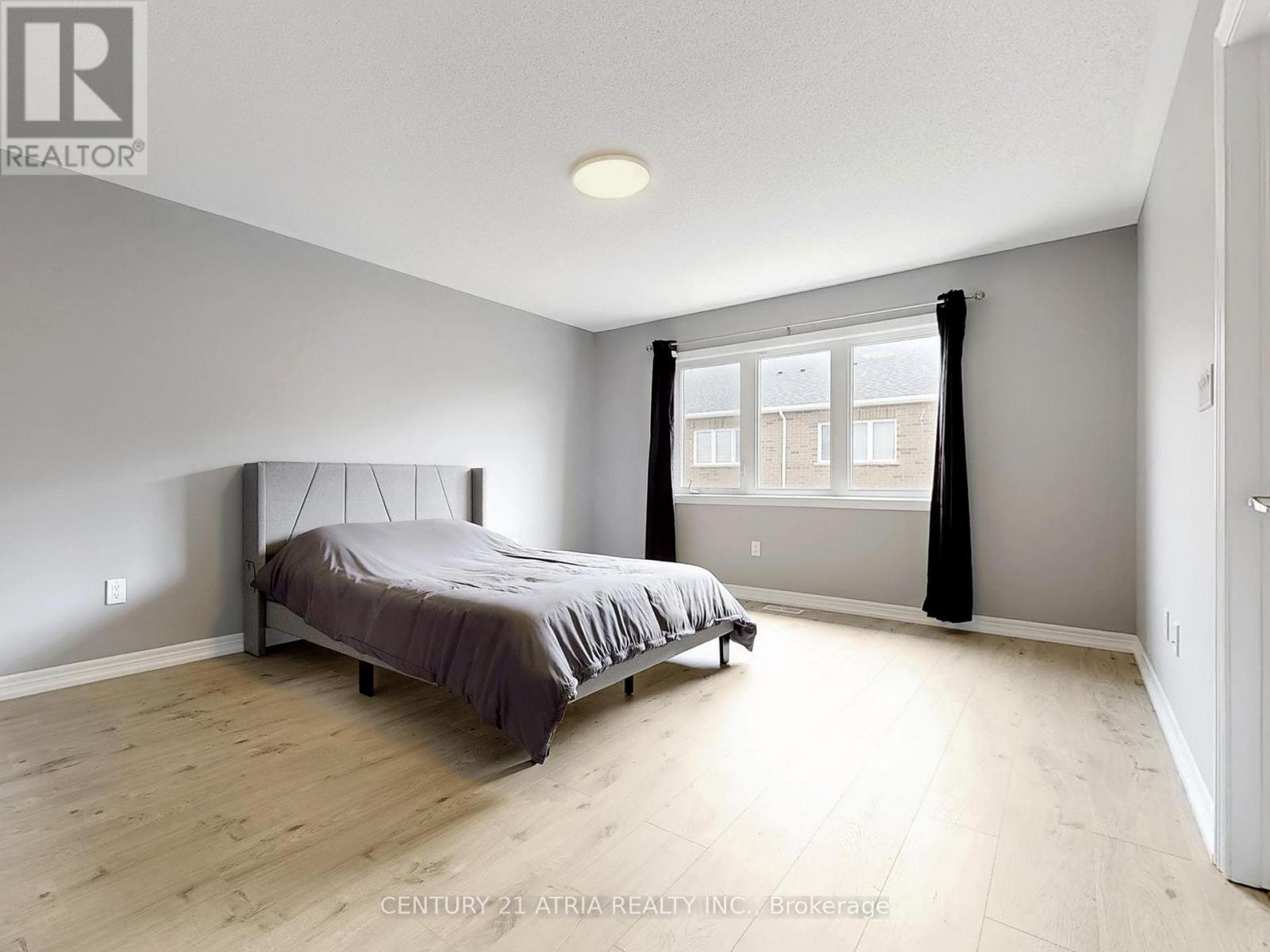 8 Moonseed Lane, Richmond Hill, Ontario  L4E 1E7 - Photo 15 - N13057010