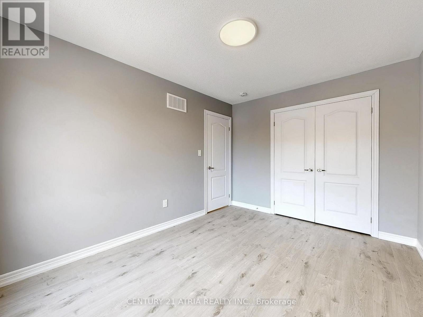 8 Moonseed Lane, Richmond Hill, Ontario  L4E 1E7 - Photo 22 - N13057010