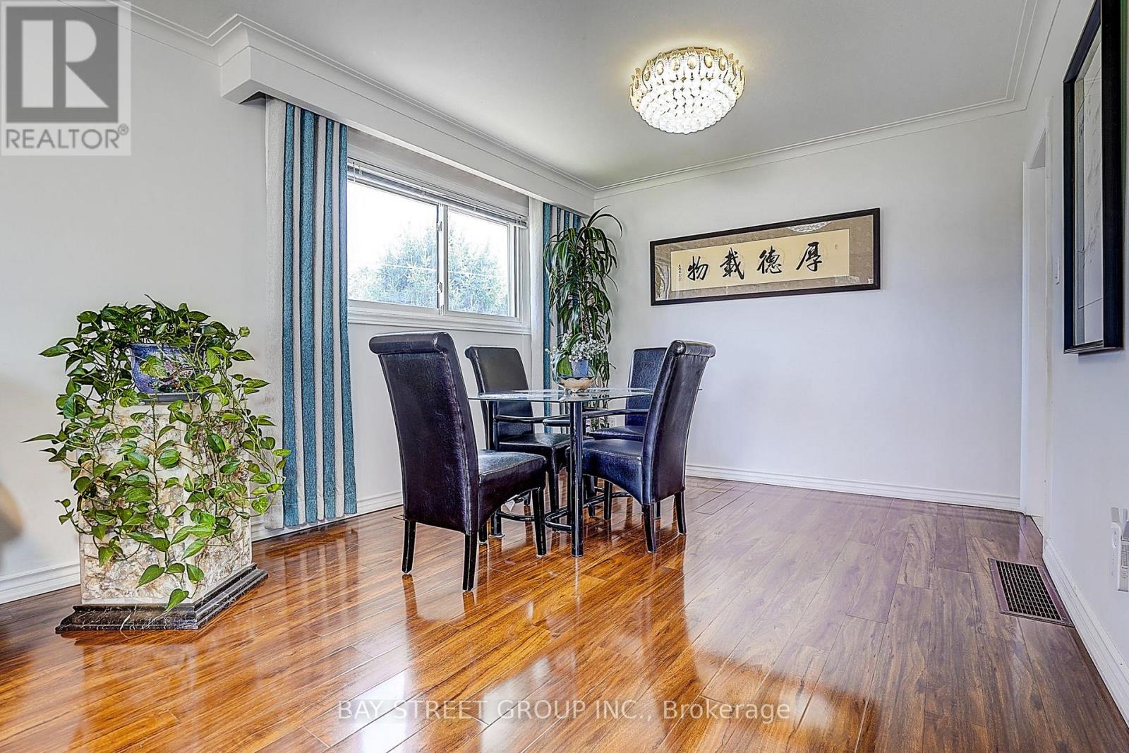 93 Clark Avenue, Markham (Thornhill), Ontario  L3T 1S7 - Photo 13 - N13057080