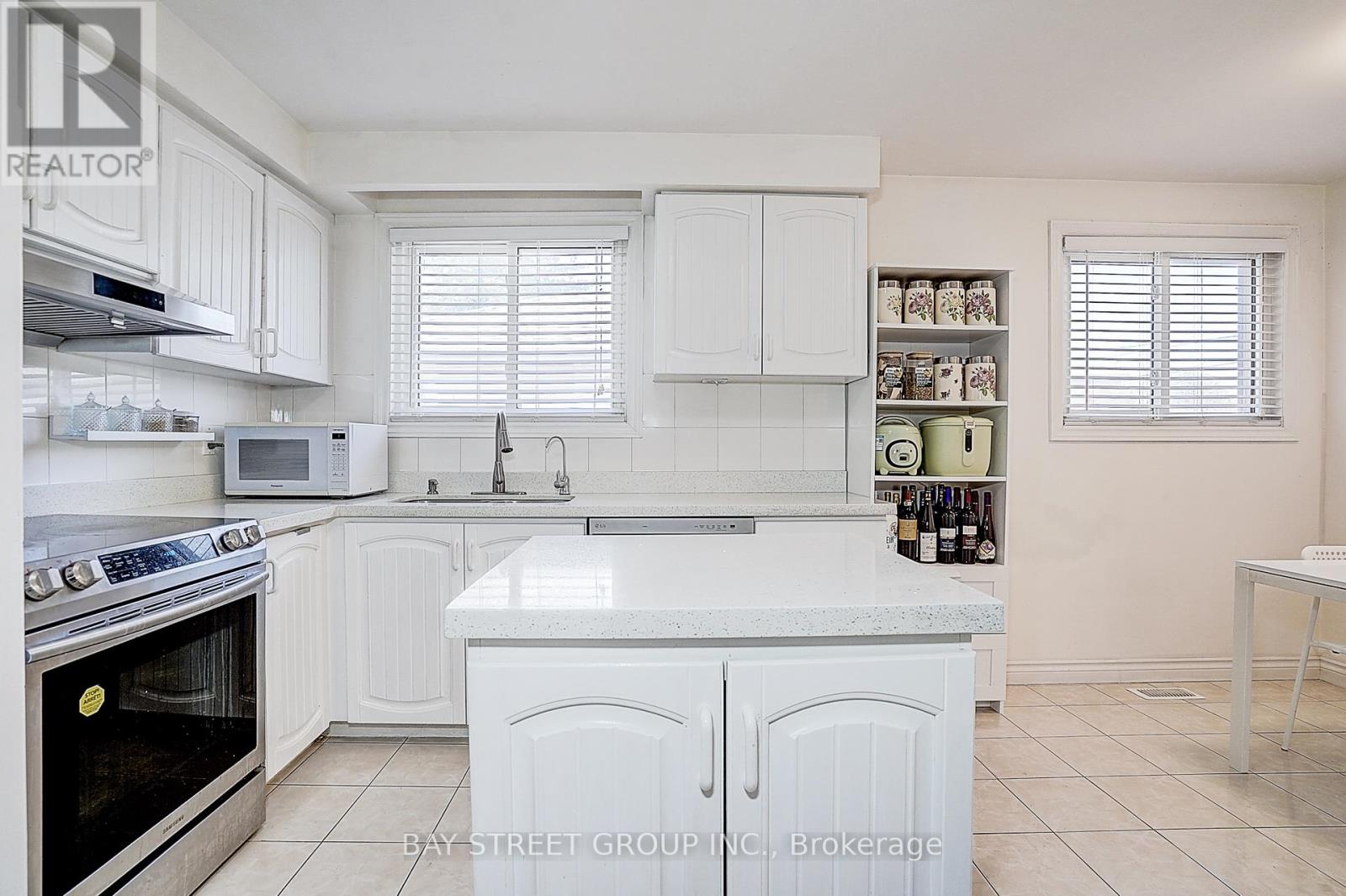 93 Clark Avenue, Markham (Thornhill), Ontario  L3T 1S7 - Photo 17 - N13057080