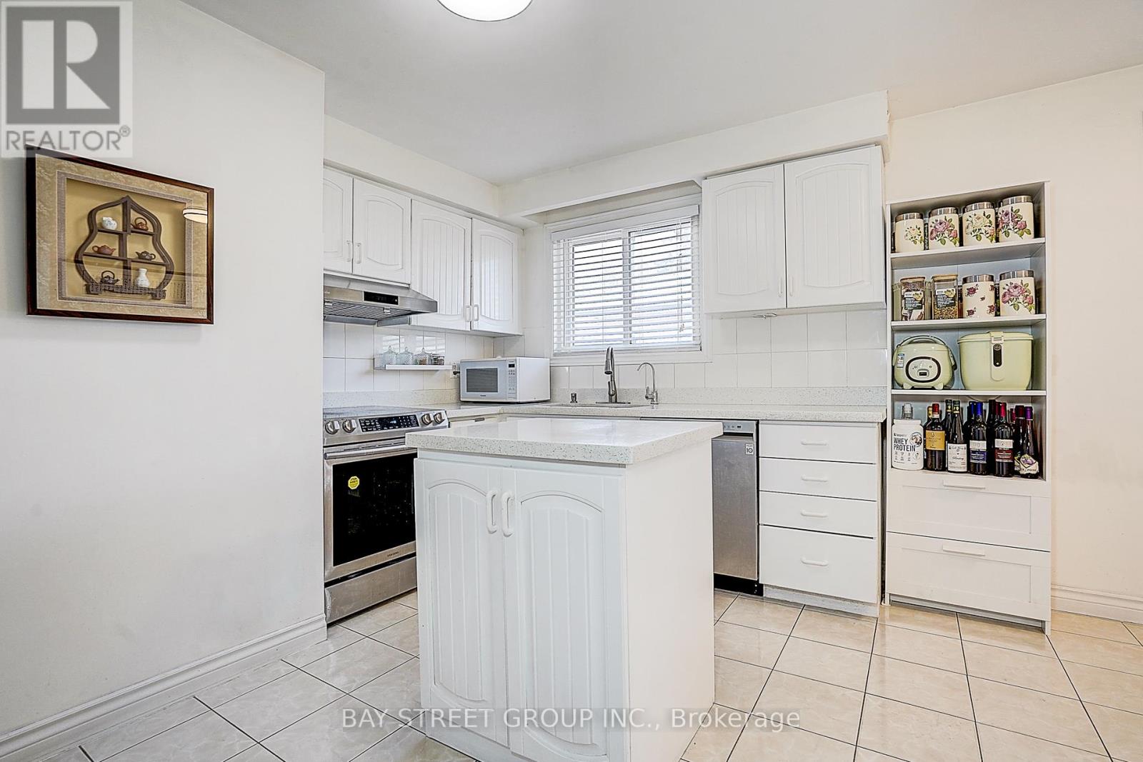 93 Clark Avenue, Markham (Thornhill), Ontario  L3T 1S7 - Photo 18 - N13057080