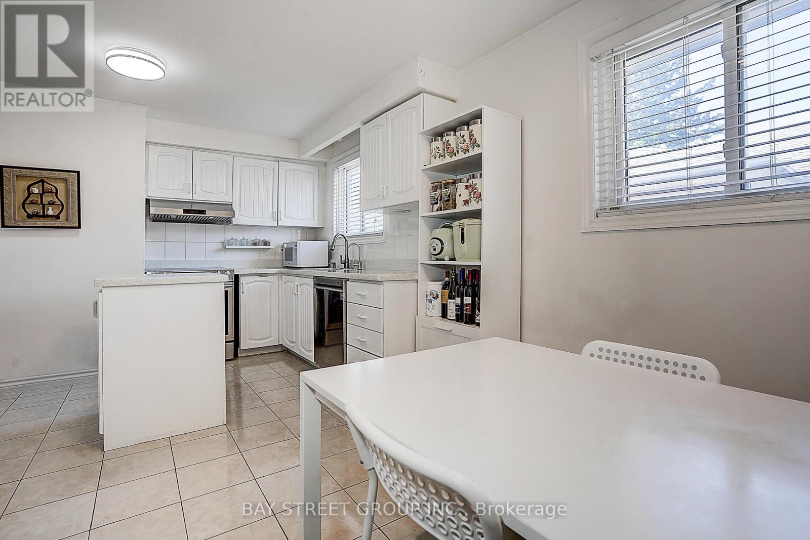 93 Clark Avenue, Markham (Thornhill), Ontario  L3T 1S7 - Photo 20 - N13057080