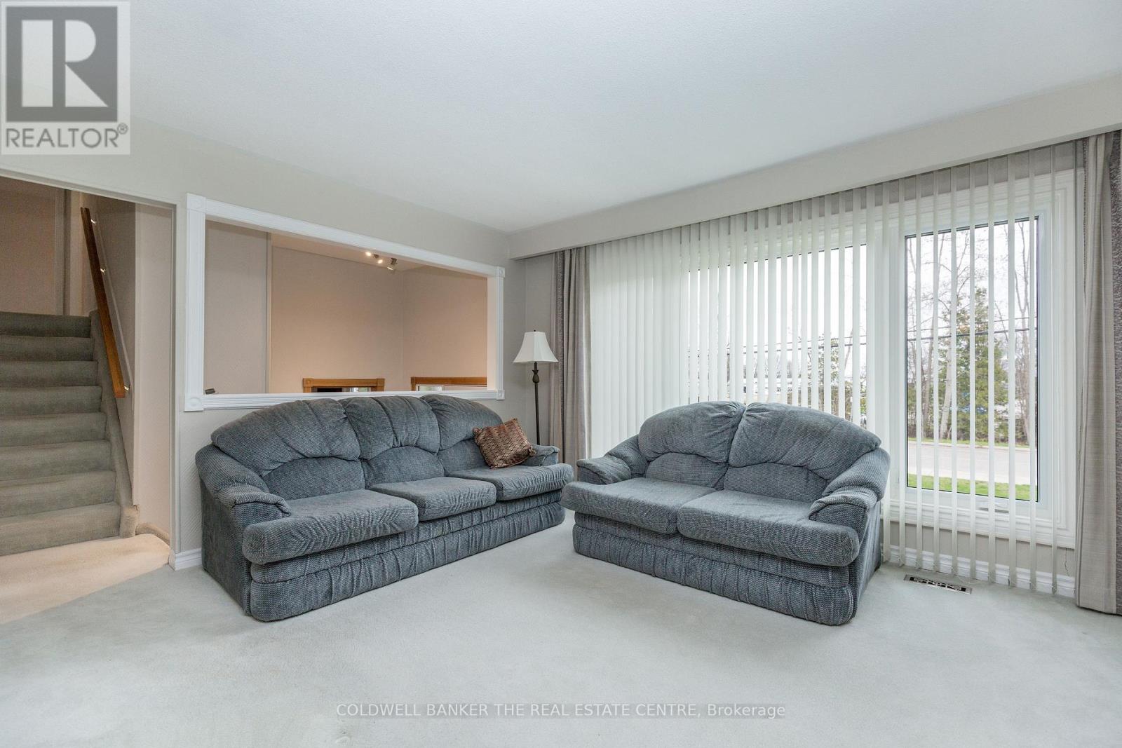 4 Everton Drive, Innisfil, Ontario  L0L 1R0 - Photo 6 - N13057178