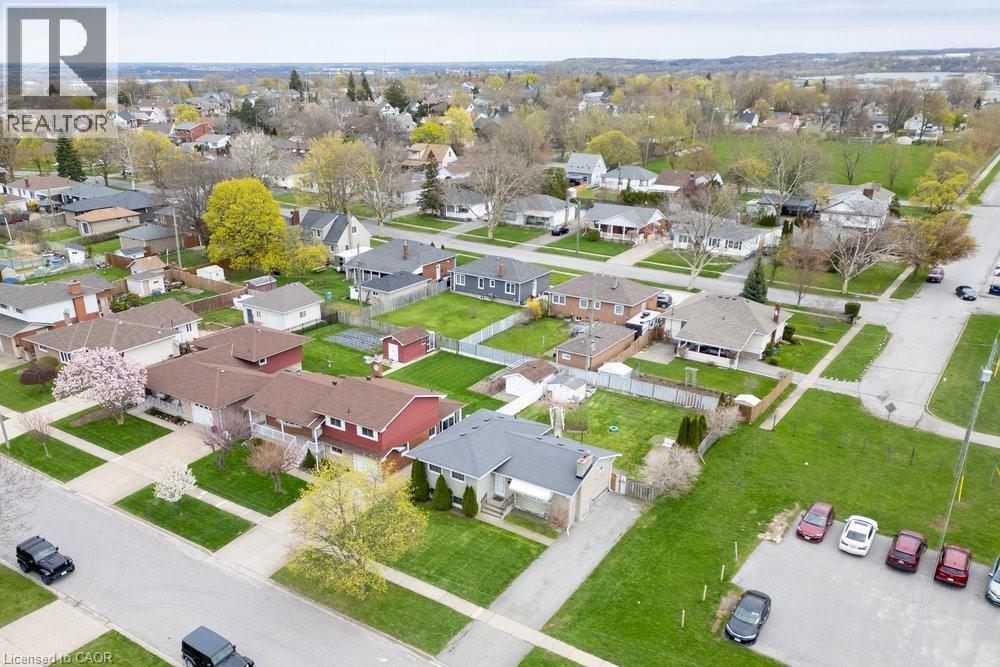 20 St. Charles Drive, Thorold, Ontario  L2V 2W4 - Photo 23 - 40825295