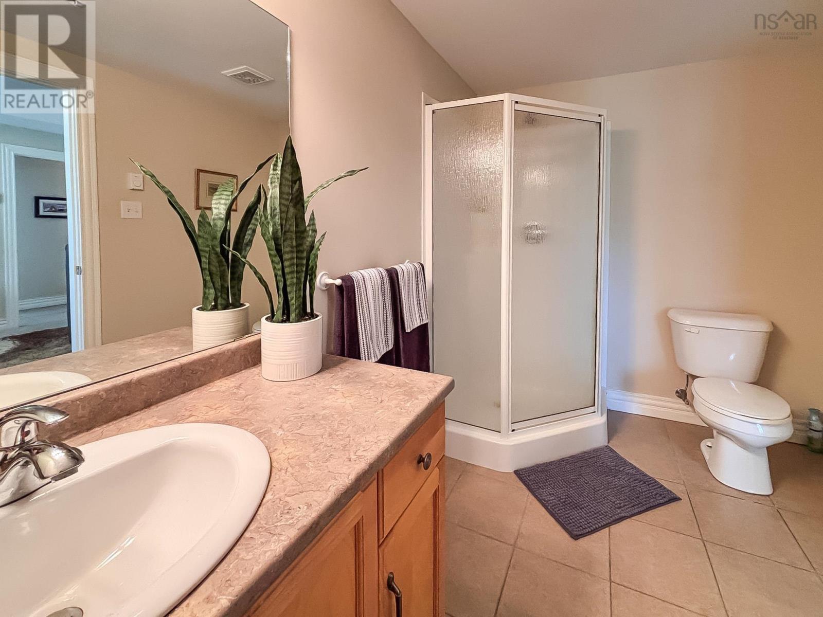 Suite 105 476 Main  Condo Corp 22, Unit 3, Level 1 Street, Mahone Bay, Nova Scotia  B0J 2E0 - Photo 18 - 202518981