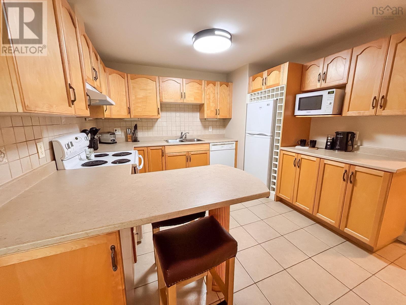 Suite 105 476 Main  Condo Corp 22, Unit 3, Level 1 Street, Mahone Bay, Nova Scotia  B0J 2E0 - Photo 9 - 202518981