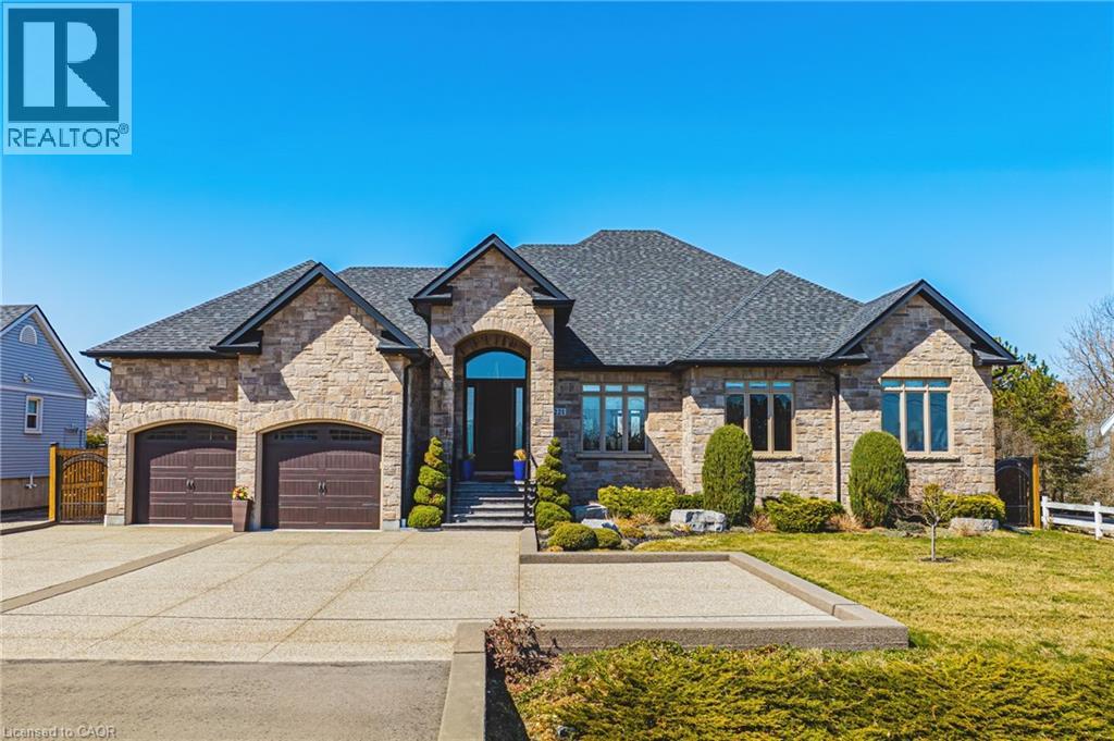 221 GLOVER Road, Stoney Creek, Ontario