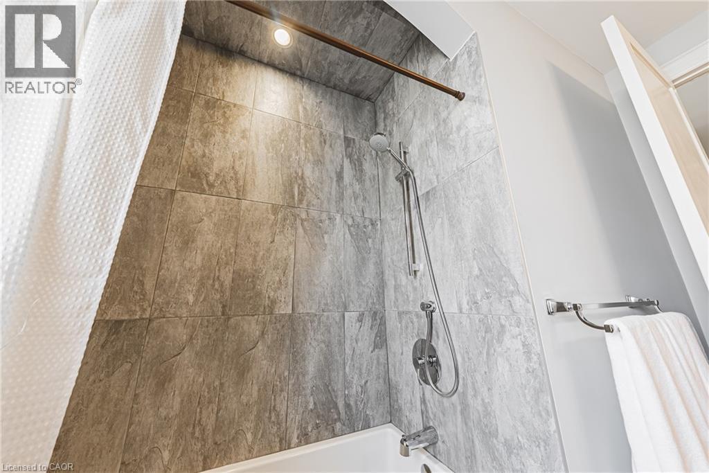 221 Glover Road, Stoney Creek, Ontario  L8E 5H6 - Photo 30 - 40824822