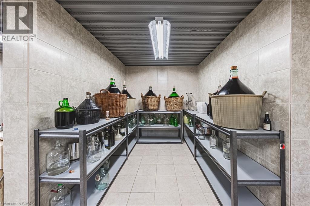 221 Glover Road, Stoney Creek, Ontario  L8E 5H6 - Photo 40 - 40824822