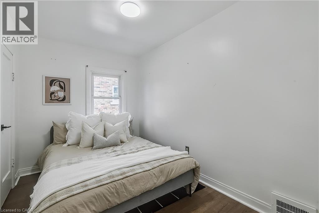 209 Bedford Road, Kitchener, Ontario  N2G 3A5 - Photo 13 - 40824617