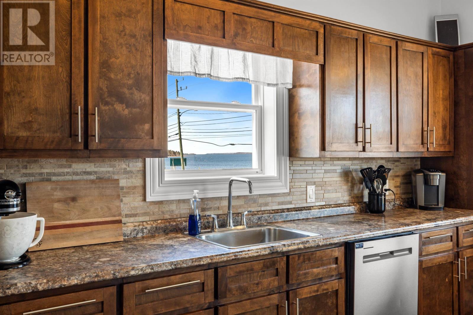 5663 St Peters Road, St. Peters Bay, Prince Edward Island  C0A 2A0 - Photo 14 - 202608941