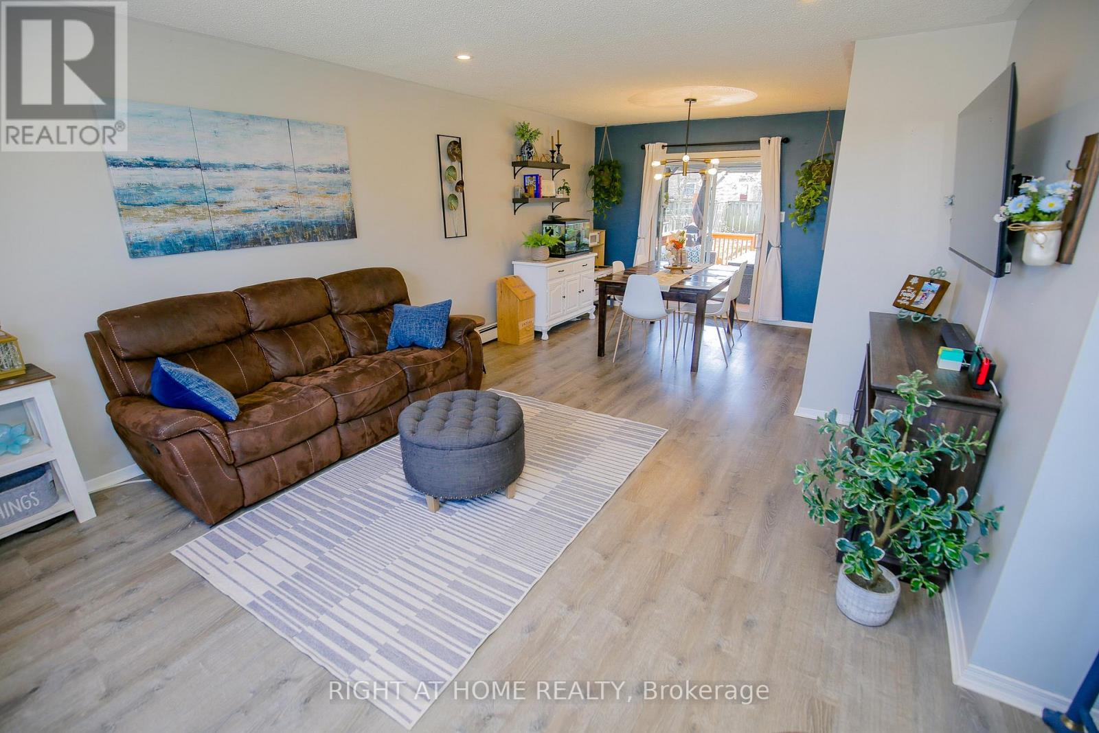 151 Little Avenue, Barrie (Allandale Heights), Ontario  L4N 6L6 - Photo 10 - S13057046