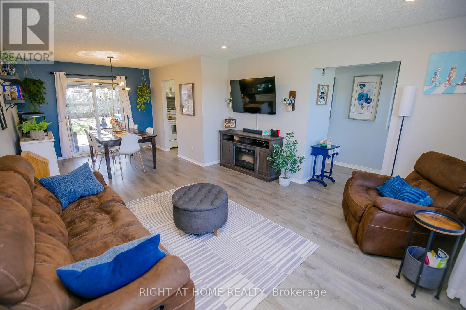 151 Little Avenue, Barrie (Allandale Heights), Ontario  L4N 6L6 - Photo 11 - S13057046