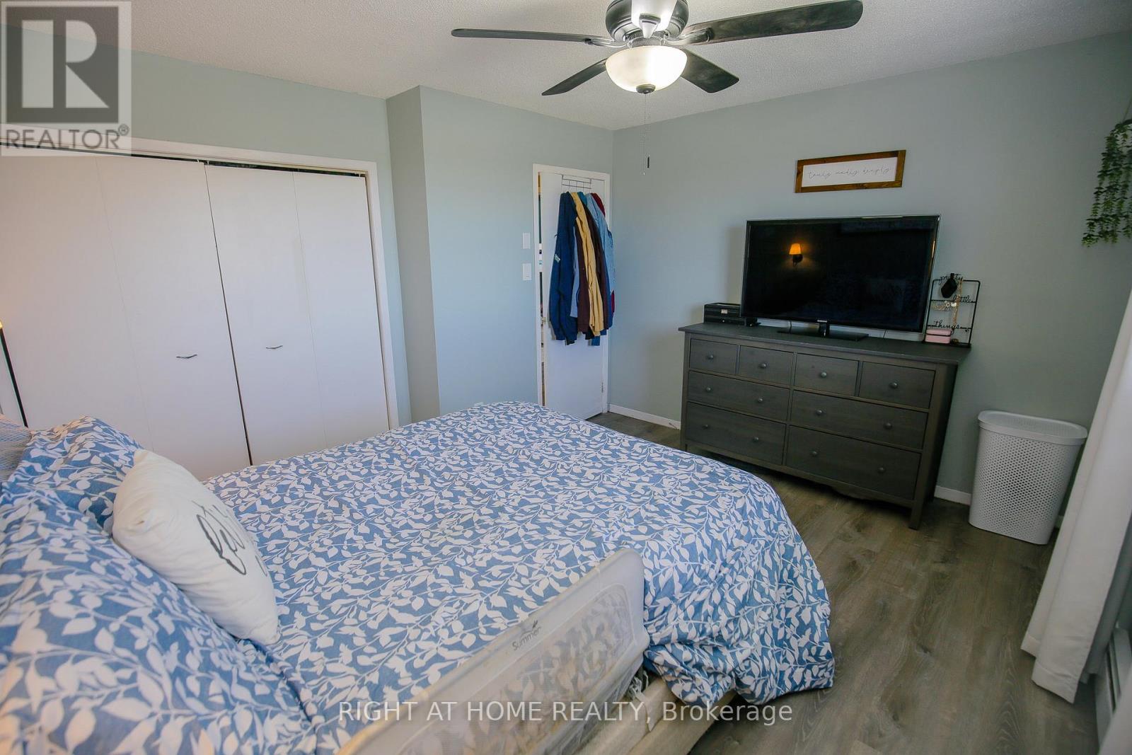 151 Little Avenue, Barrie (Allandale Heights), Ontario  L4N 6L6 - Photo 26 - S13057046