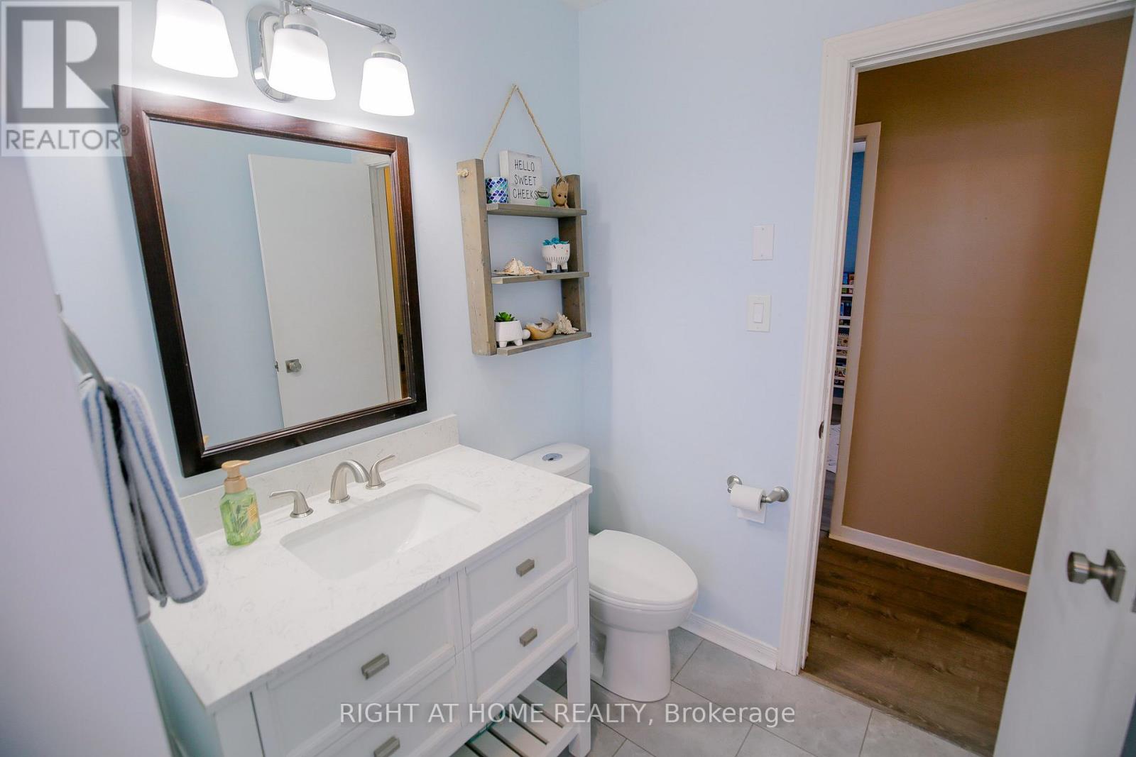 151 Little Avenue, Barrie (Allandale Heights), Ontario  L4N 6L6 - Photo 31 - S13057046