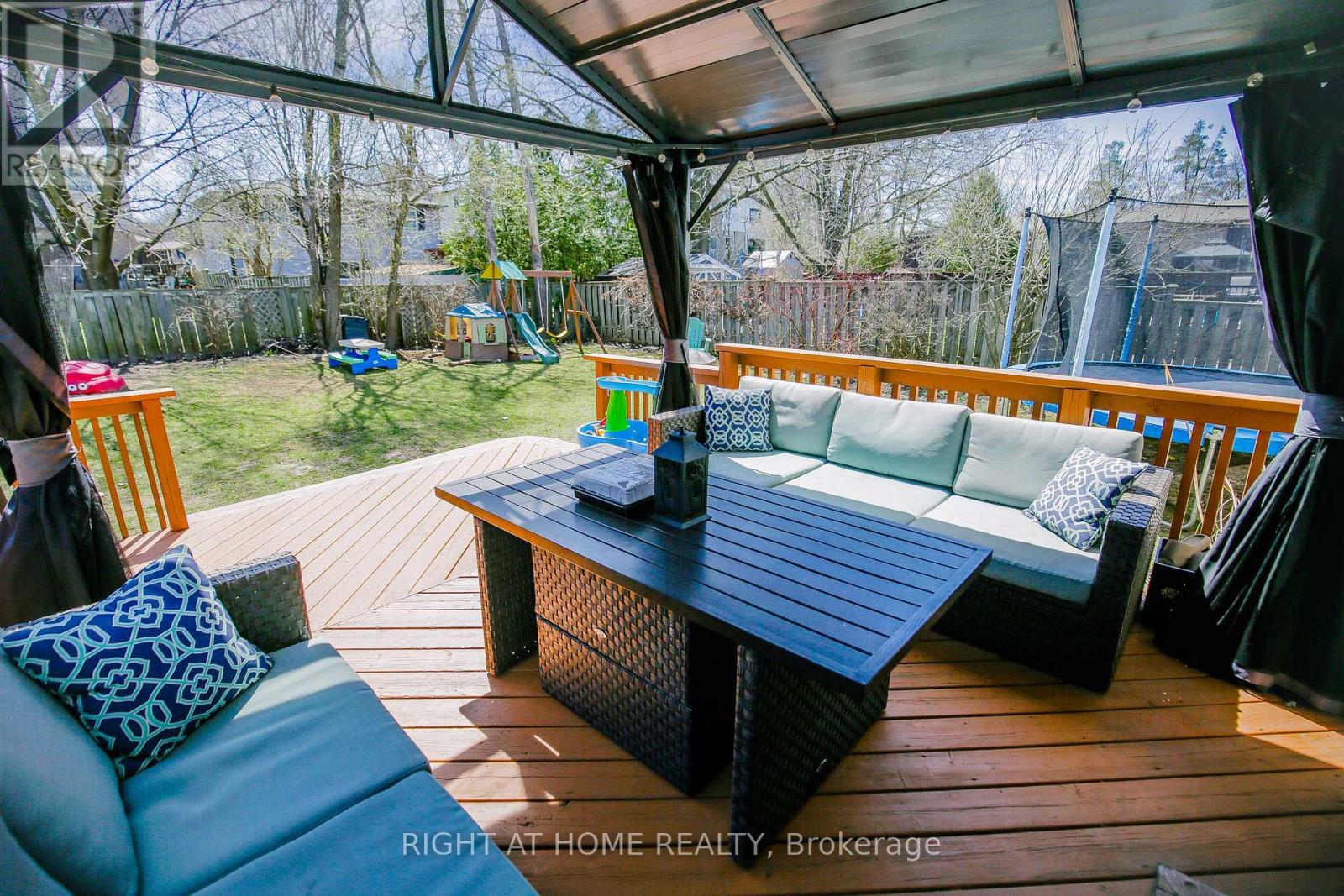 151 Little Avenue, Barrie (Allandale Heights), Ontario  L4N 6L6 - Photo 35 - S13057046