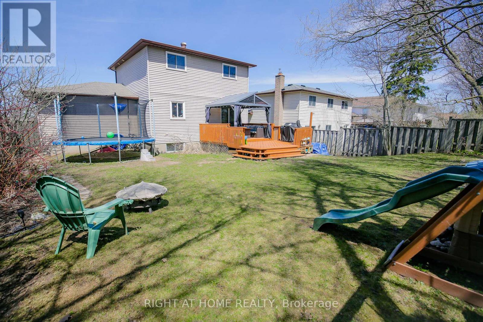 151 Little Avenue, Barrie (Allandale Heights), Ontario  L4N 6L6 - Photo 38 - S13057046