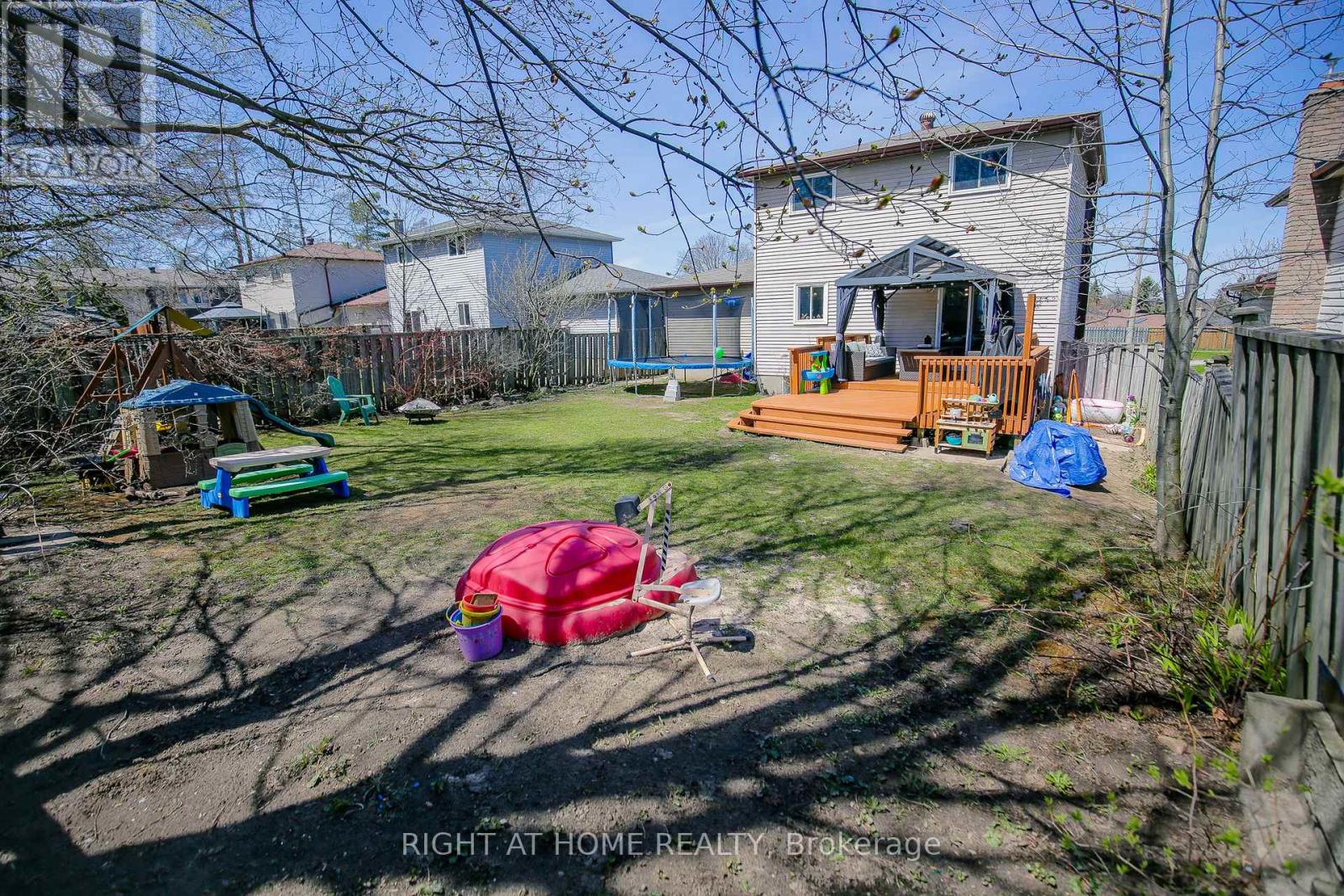 151 Little Avenue, Barrie (Allandale Heights), Ontario  L4N 6L6 - Photo 39 - S13057046