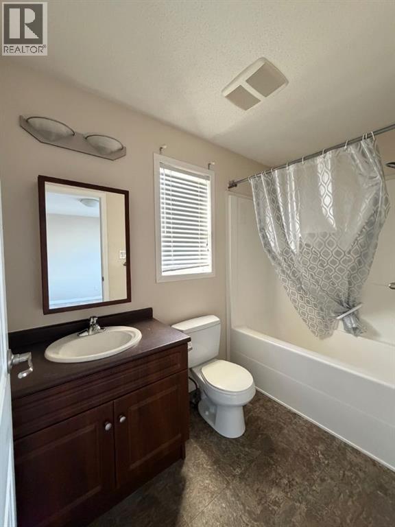 234 Pacific Crescent, Fort Mcmurray, Alberta  T9K 0E6 - Photo 17 - A2282469