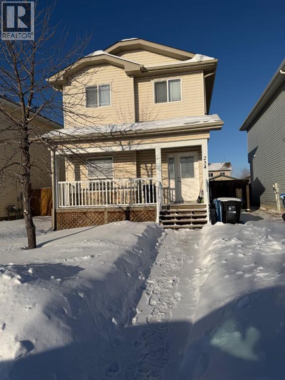 234 Pacific Crescent, Fort Mcmurray, Alberta  T9K 0E6 - Photo 1 - A2282469