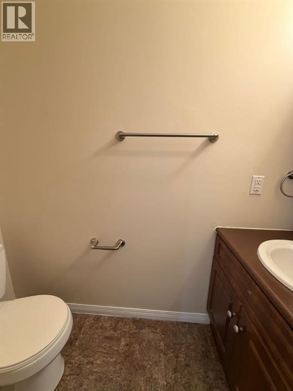 234 Pacific Crescent, Fort Mcmurray, Alberta  T9K 0E6 - Photo 13 - A2282469
