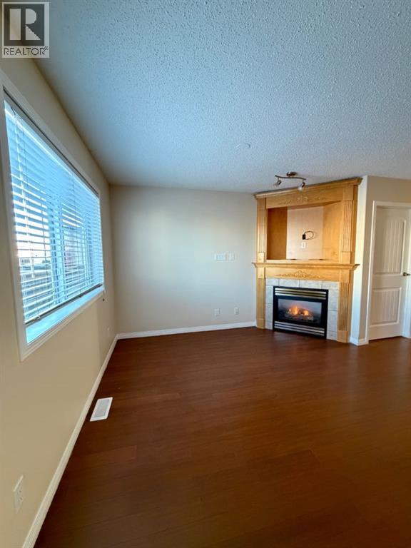234 Pacific Crescent, Fort Mcmurray, Alberta  T9K 0E6 - Photo 6 - A2282469