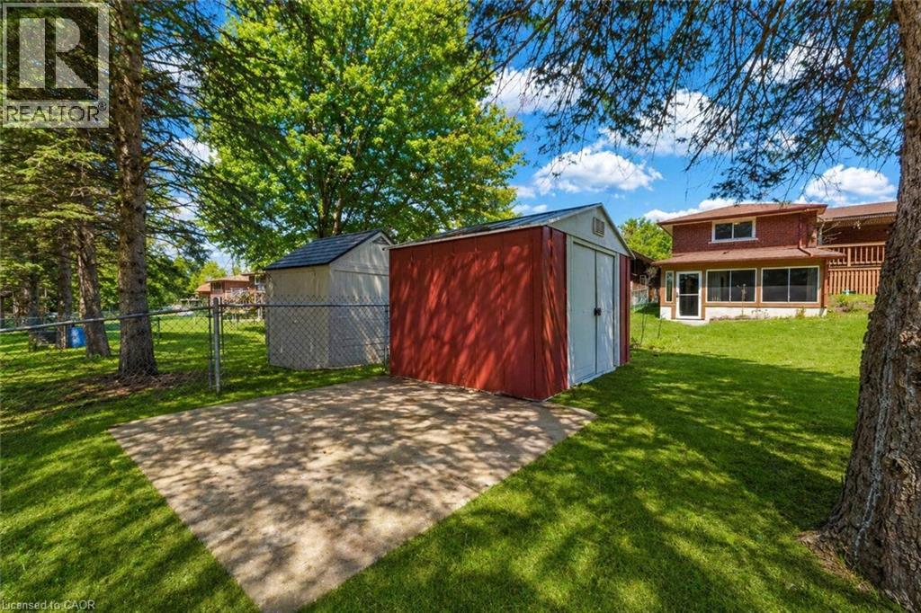 402 Lakeview Drive, Waterloo, Ontario  N2L 4Z6 - Photo 40 - 40824977