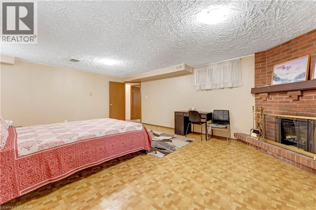 402 Lakeview Drive, Waterloo, Ontario  N2L 4Z6 - Photo 30 - 40824977