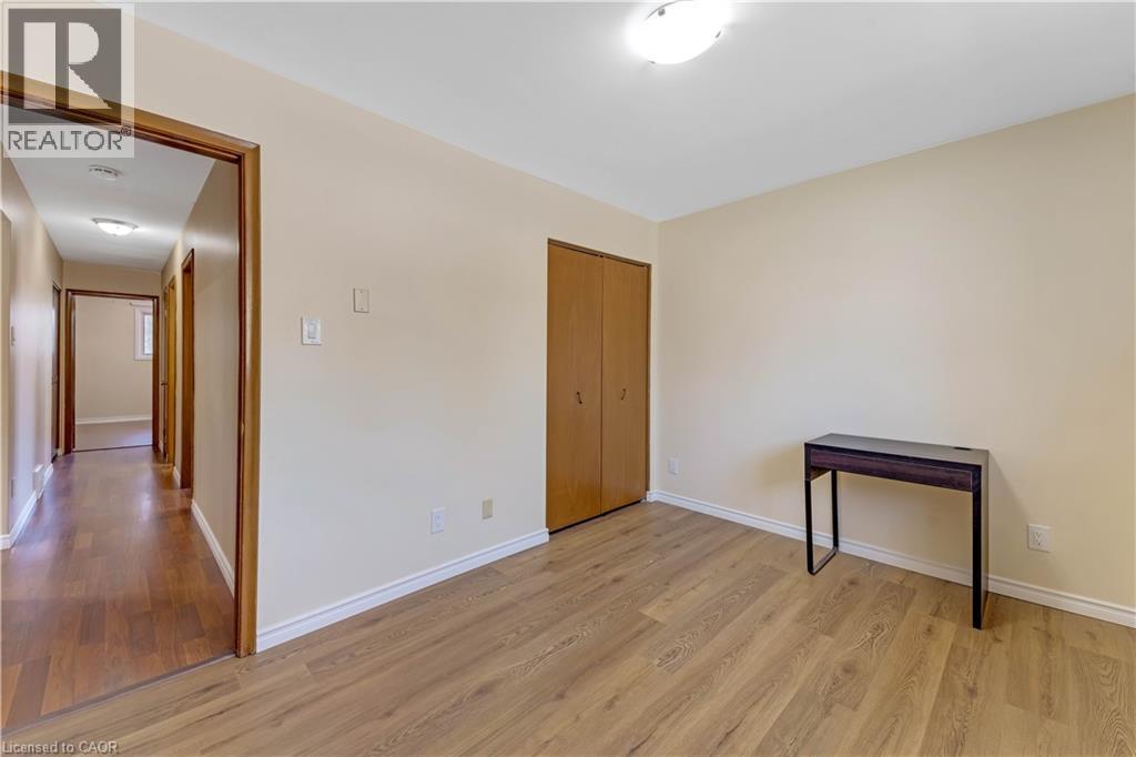 402 Lakeview Drive, Waterloo, Ontario  N2L 4Z6 - Photo 21 - 40824977