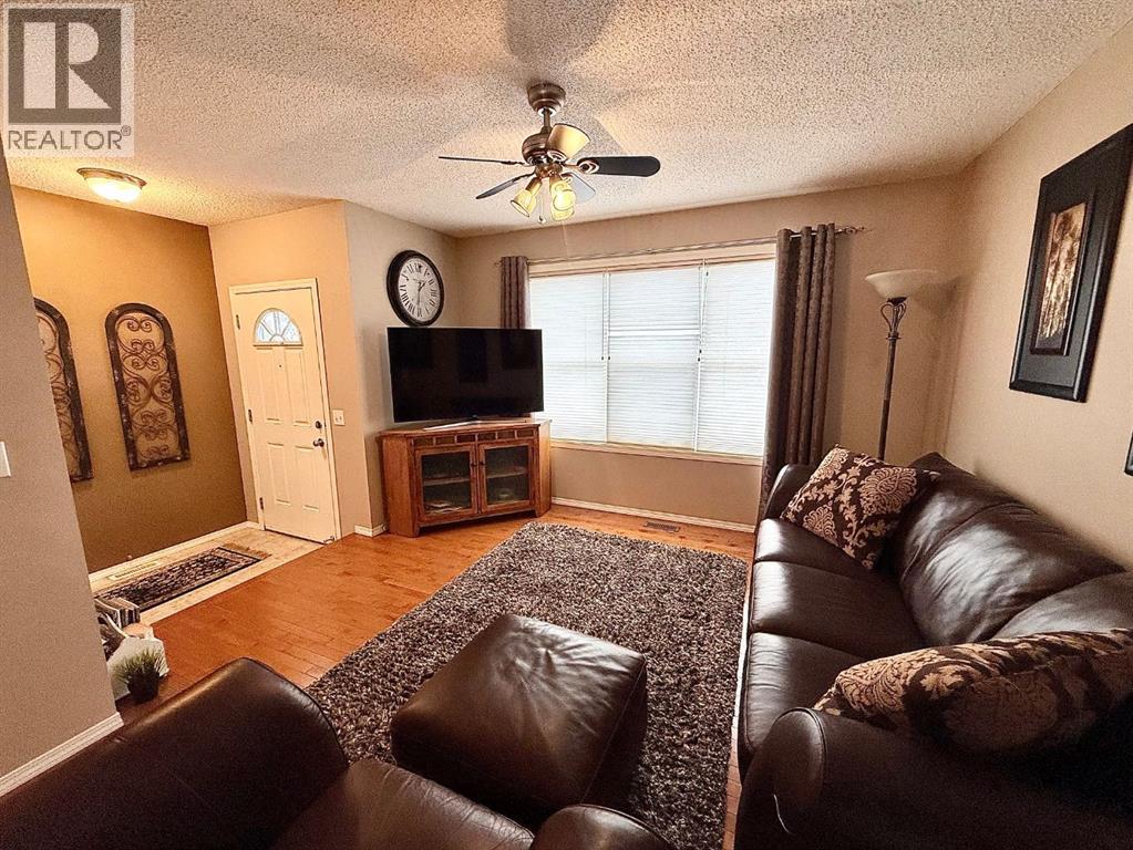 508 Prairie Sound Circle NW, High River, Alberta  T1V 2A3 - Photo 3 - A2305836