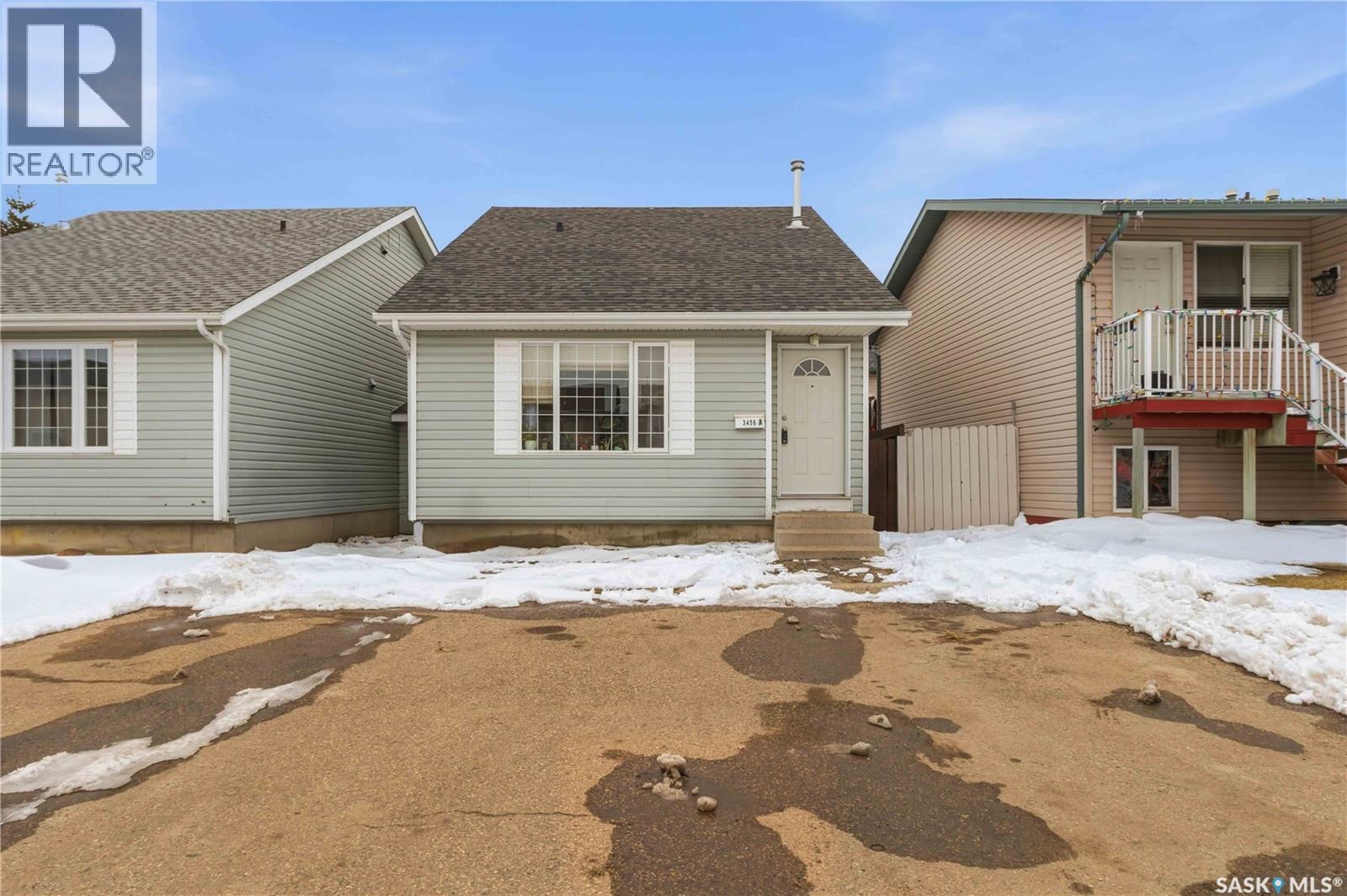 A 3456 Fairlight Drive, Saskatoon, Saskatchewan  S7M 3Z4 - Photo 1 - SK034253