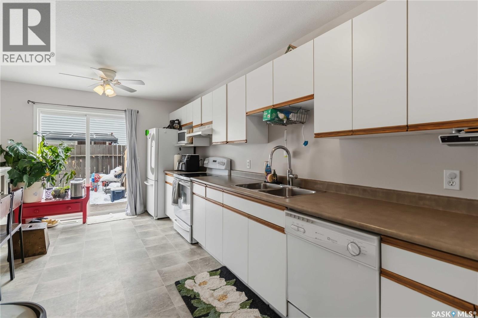 A 3456 Fairlight Drive, Saskatoon, Saskatchewan  S7M 3Z4 - Photo 10 - SK034253