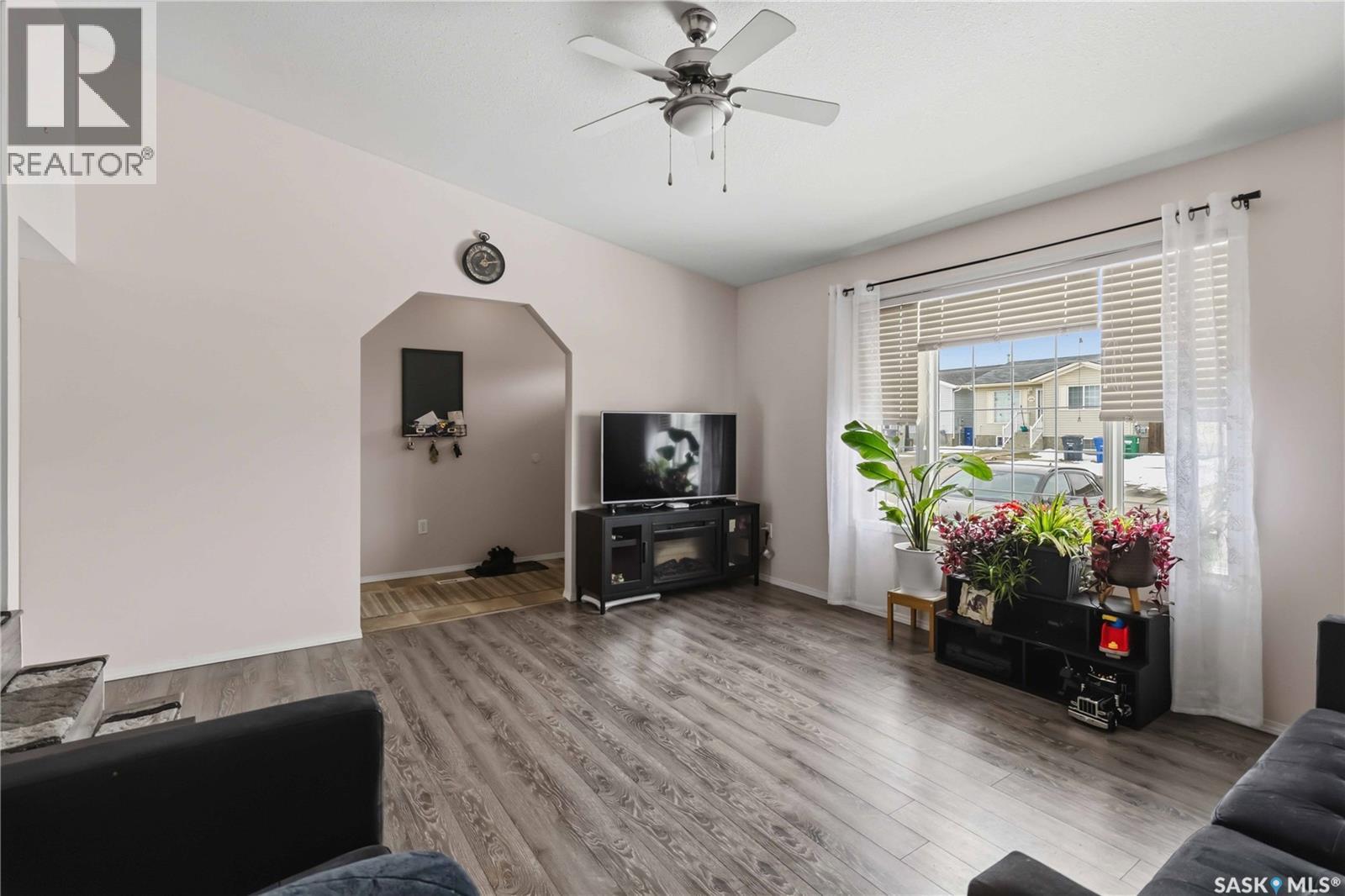 A 3456 Fairlight Drive, Saskatoon, Saskatchewan  S7M 3Z4 - Photo 4 - SK034253