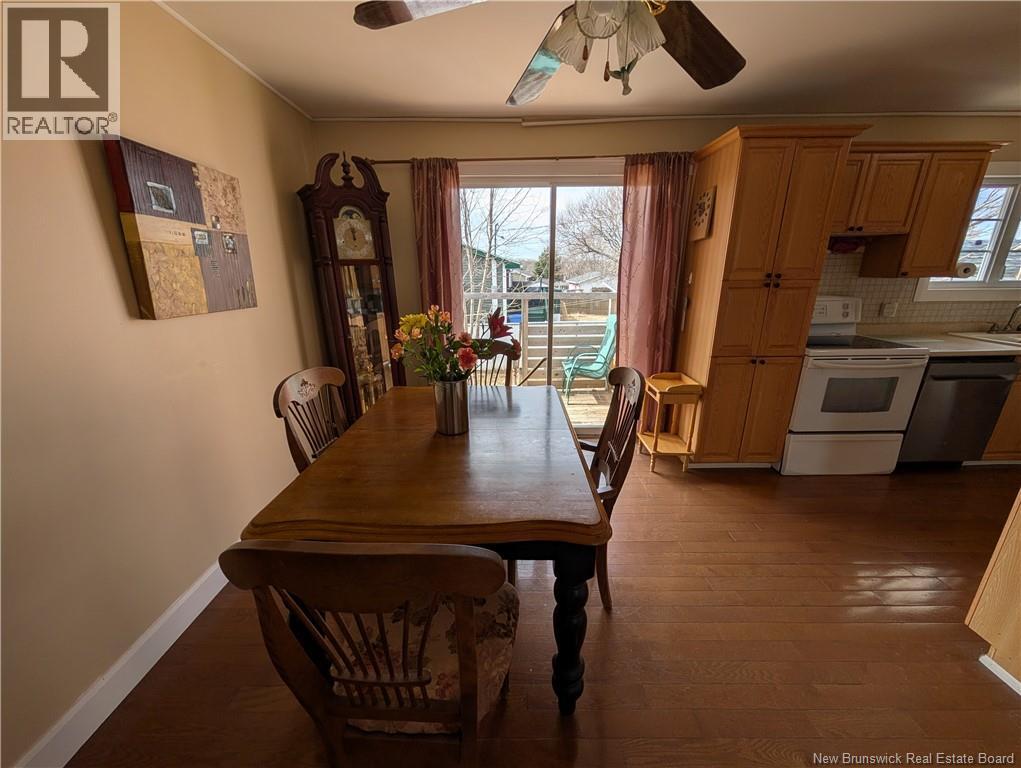 562 Fleet, Bathurst, New Brunswick  E2A 4H1 - Photo 11 - NB138233