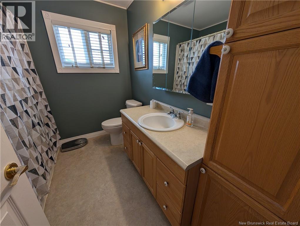 562 Fleet, Bathurst, New Brunswick  E2A 4H1 - Photo 17 - NB138233