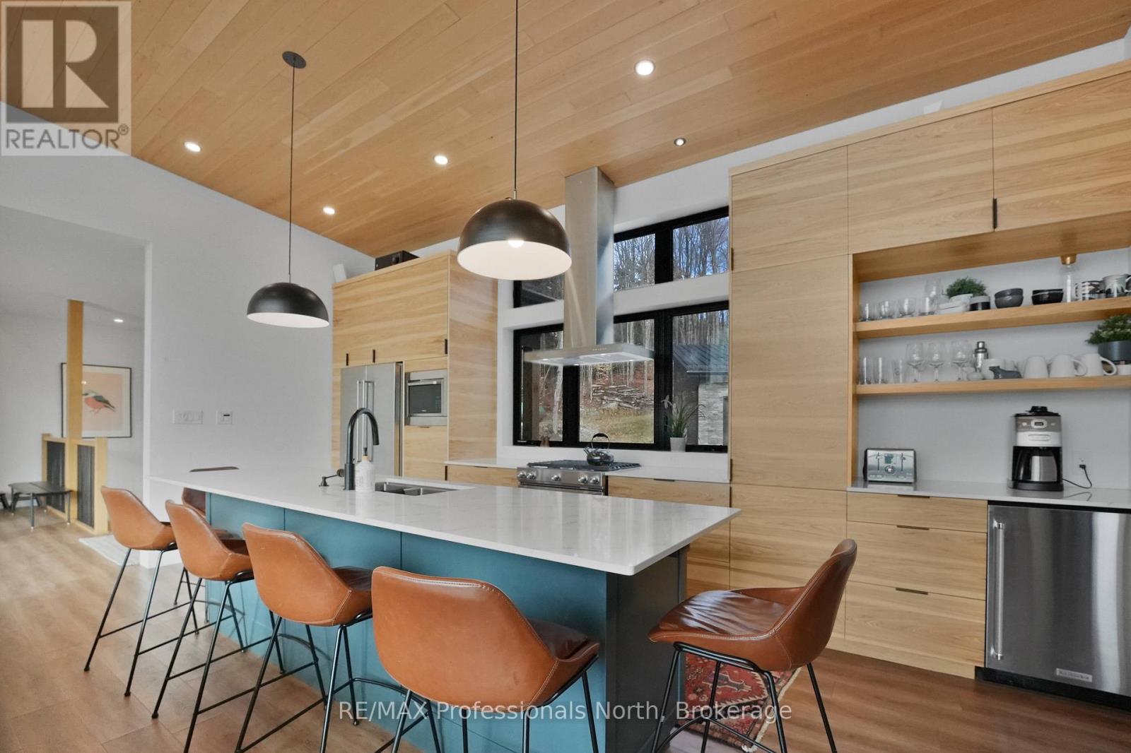 1237 Burlywood Trail, Dysart Et Al, Ontario  K0M 1S0 - Photo 11 - X12583016