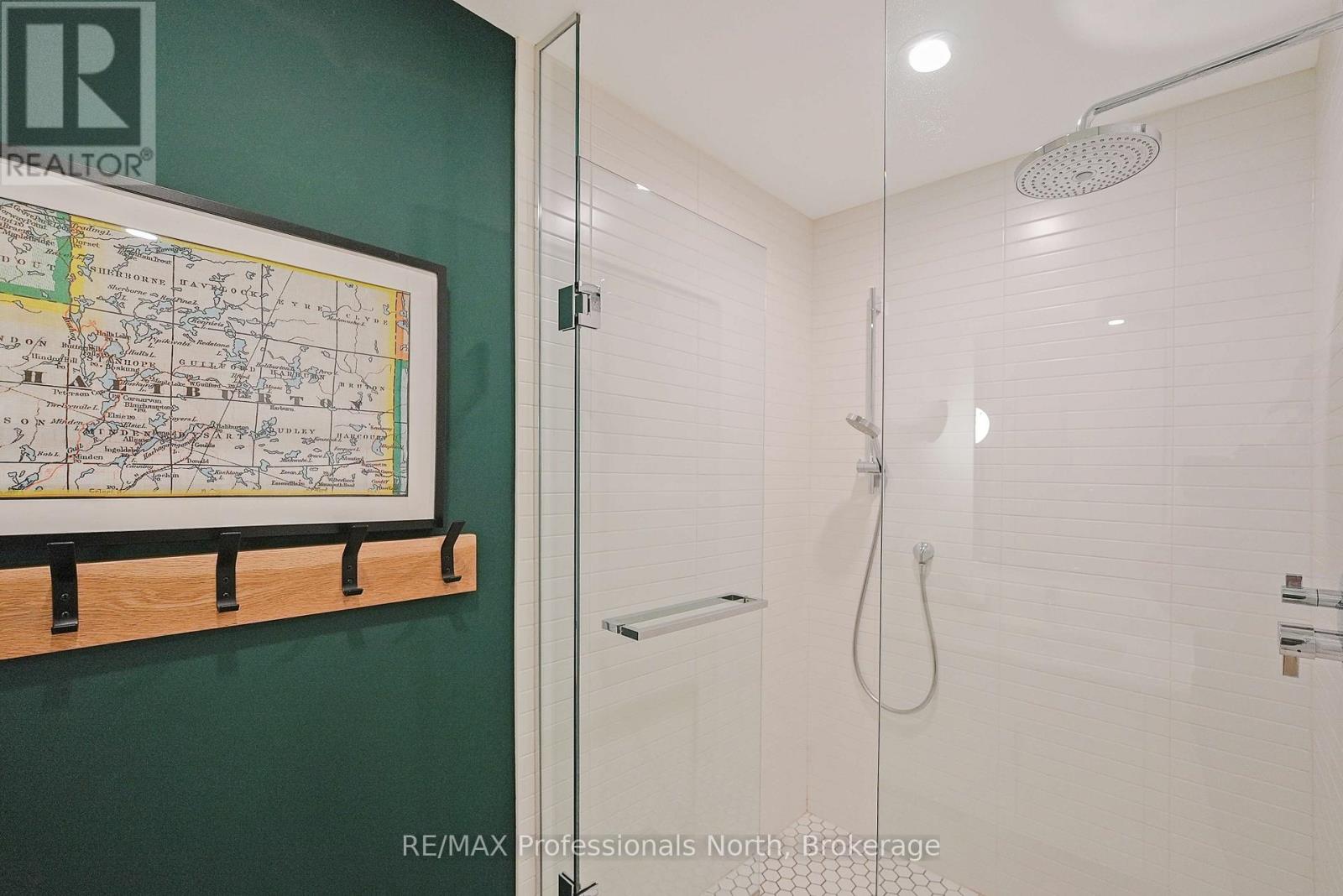 1237 Burlywood Trail, Dysart Et Al, Ontario  K0M 1S0 - Photo 39 - X12583016