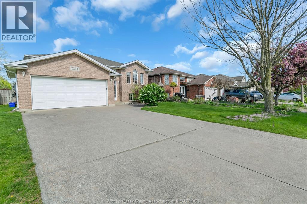 2234 Randolph Avenue, Windsor, Ontario  N9B 3V9 - Photo 2 - 26009522