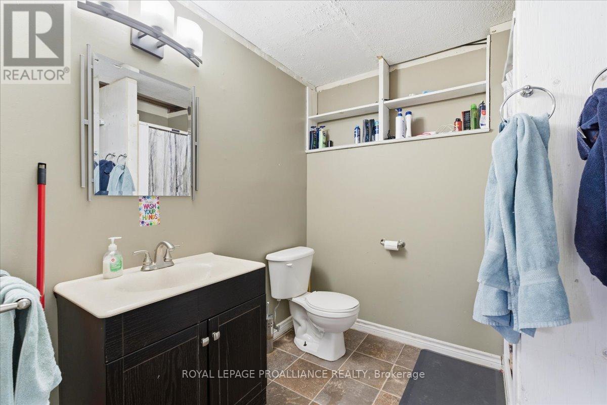 1442 Quin Mo Lac Road, Tweed, Ontario  K0K 3J0 - Photo 25 - X12742682